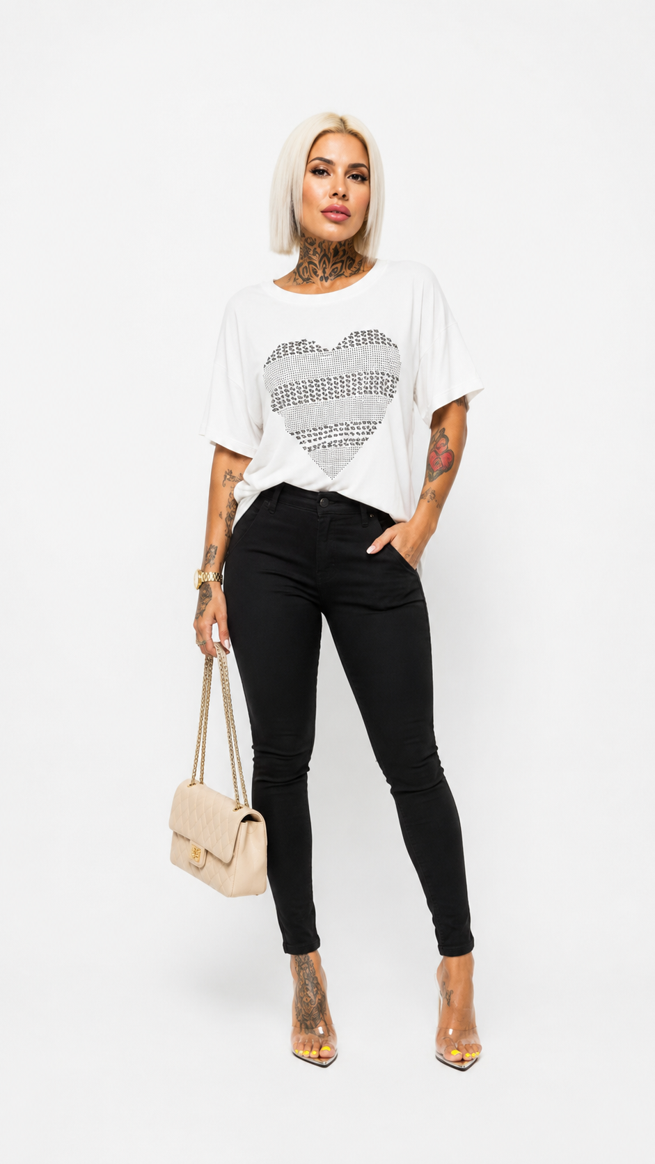 Camiseta Blanca con Strass – Modelos Amour, Corazón y Queen