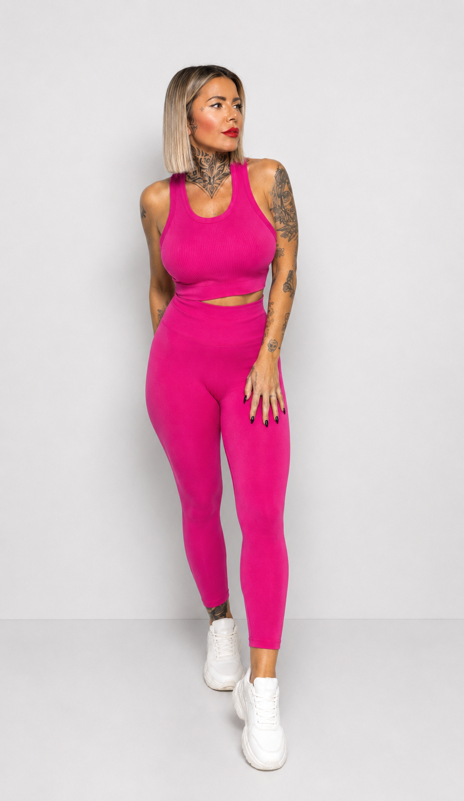 Conjunto Sport de Canalé con Top de Cascos y Leggings