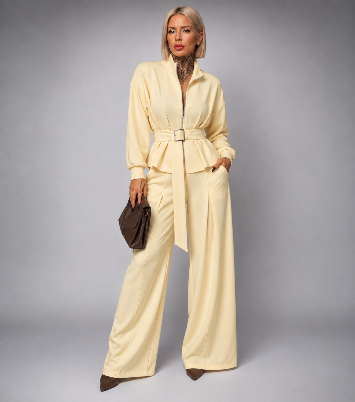 Conjunto de Chaqueta con Cinturón y Pantalón Palazzo