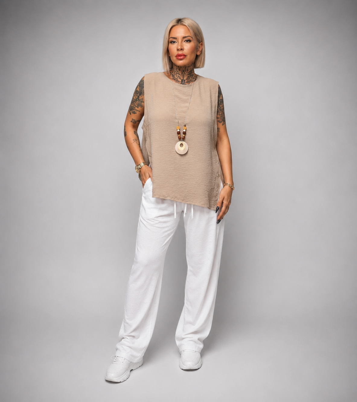 Blusa Fluida Oversize con Colgante