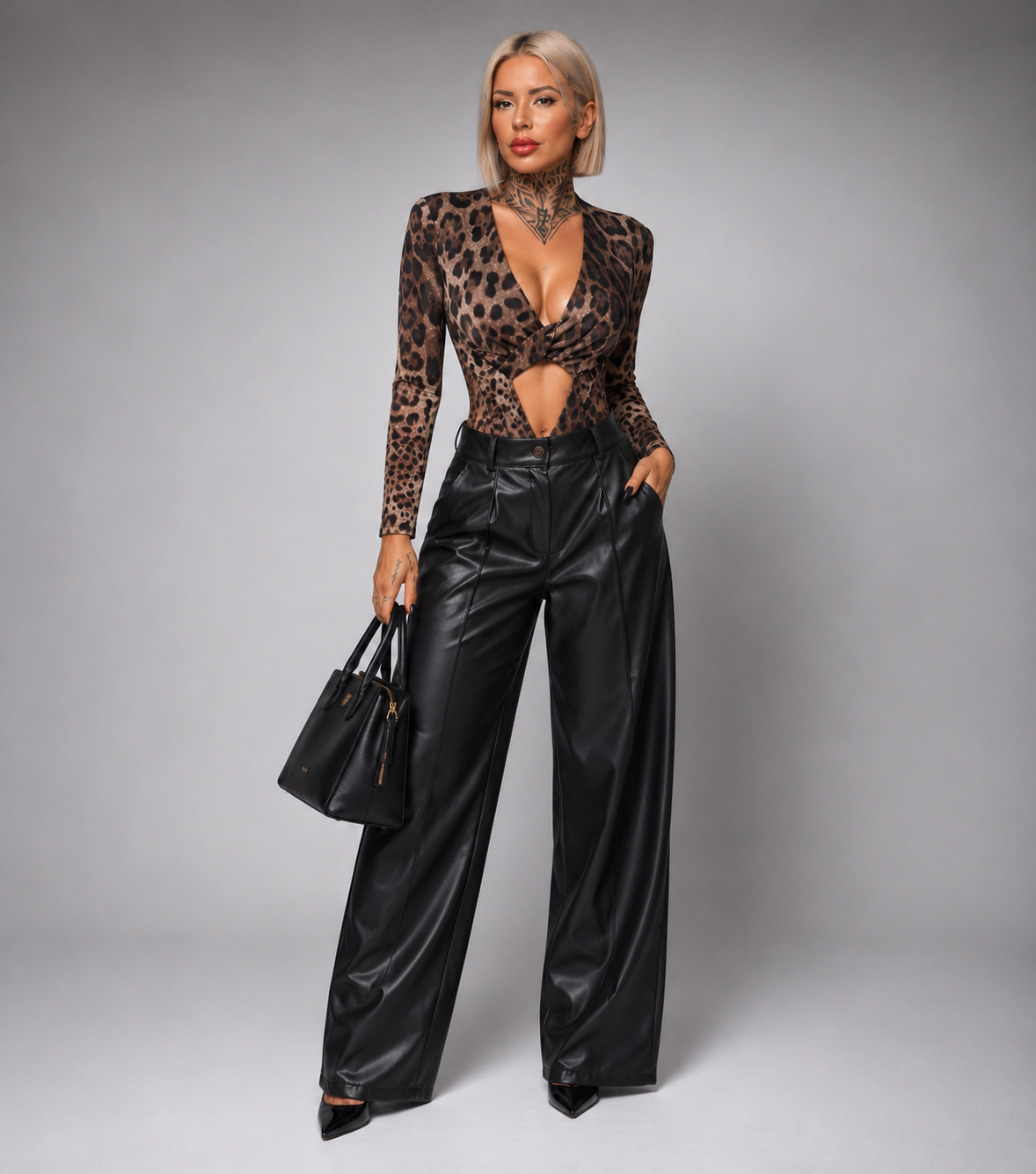 Body de licra fría animal print con abertura