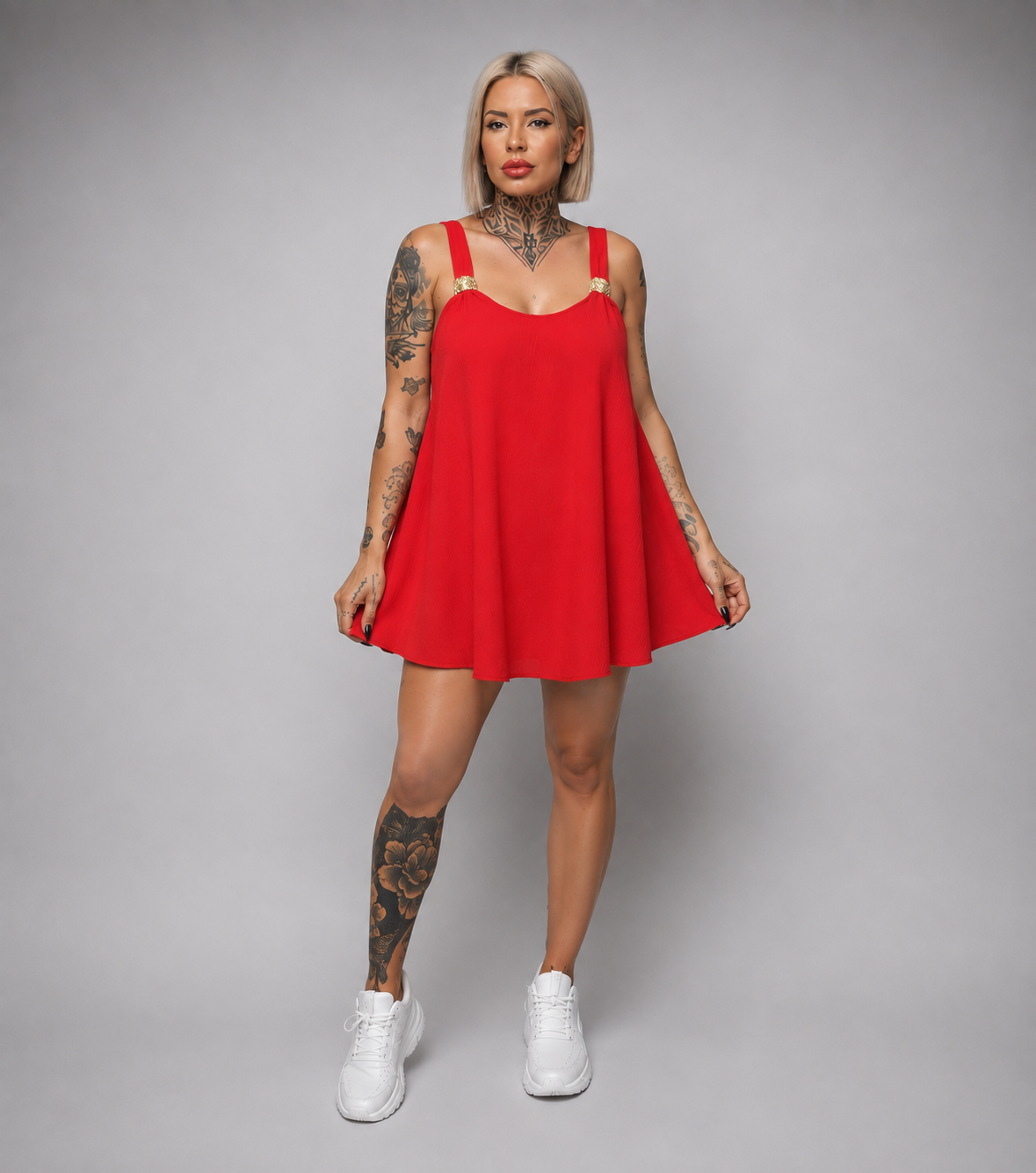 Blusa Fluida de Tirantes con Detalle Dorado