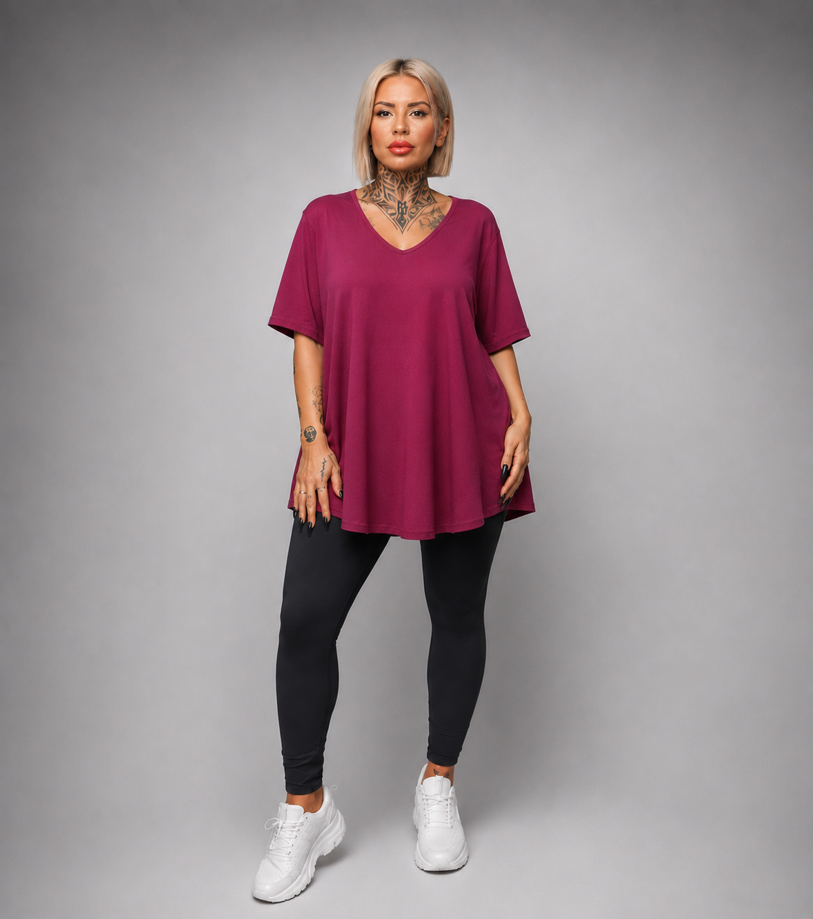 Camiseta Básica Oversize Cuello Pico