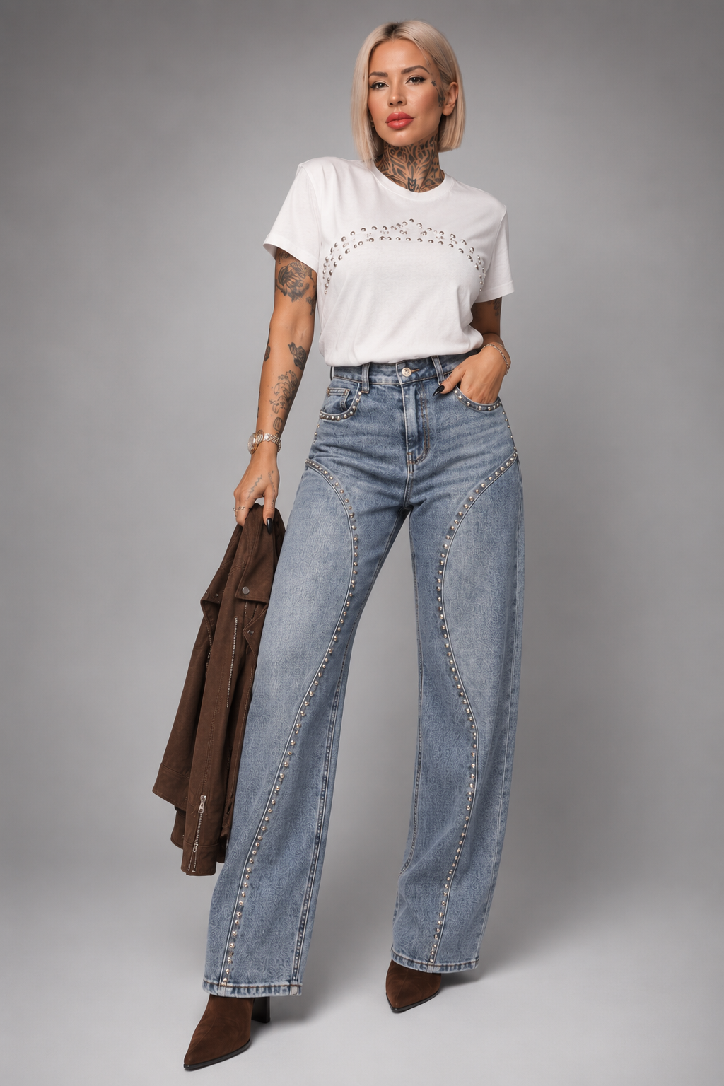 Pantalón Vaquero Wide Leg con Tachuelas