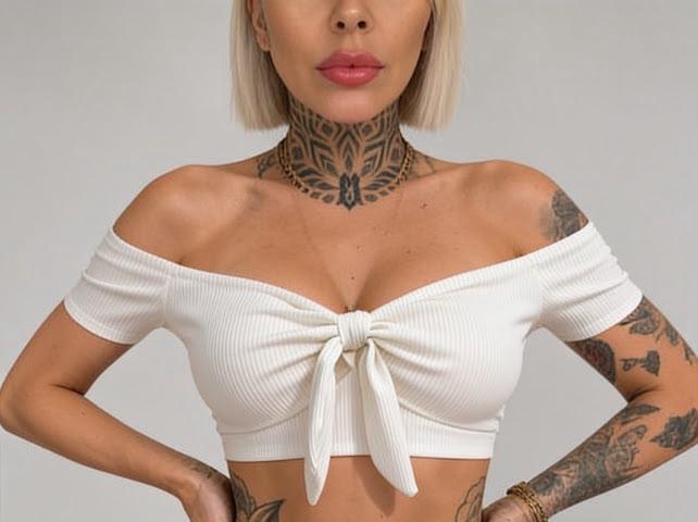 Top Canalé Bardot con Lazo y Copas Incorporadas