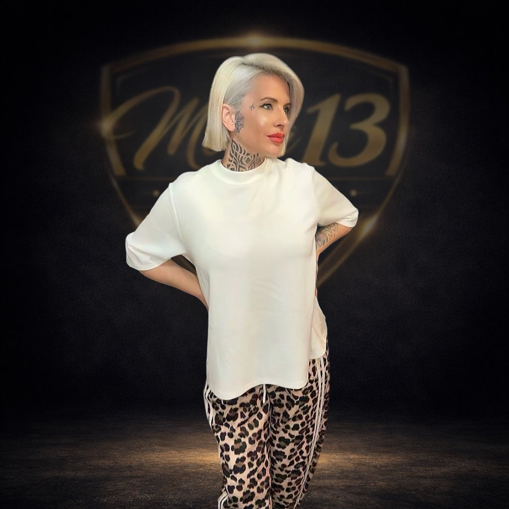 Camiseta Oversize Blanca Leo