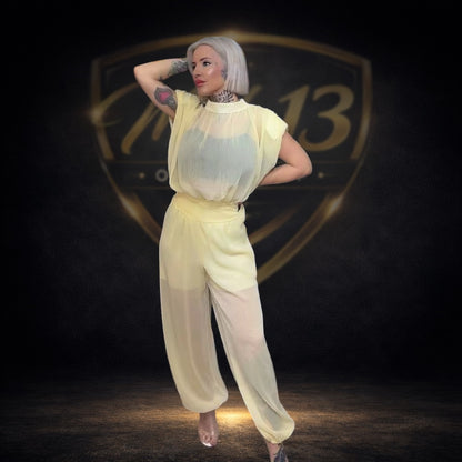 Conjunto elegante de gasa con pantalón globo